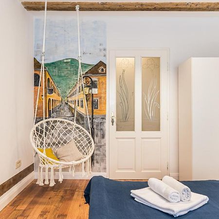 Lamp House Apartment Brașov Exterior foto